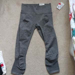 💎NEW! Old Navy Active Womens Gray Leggings